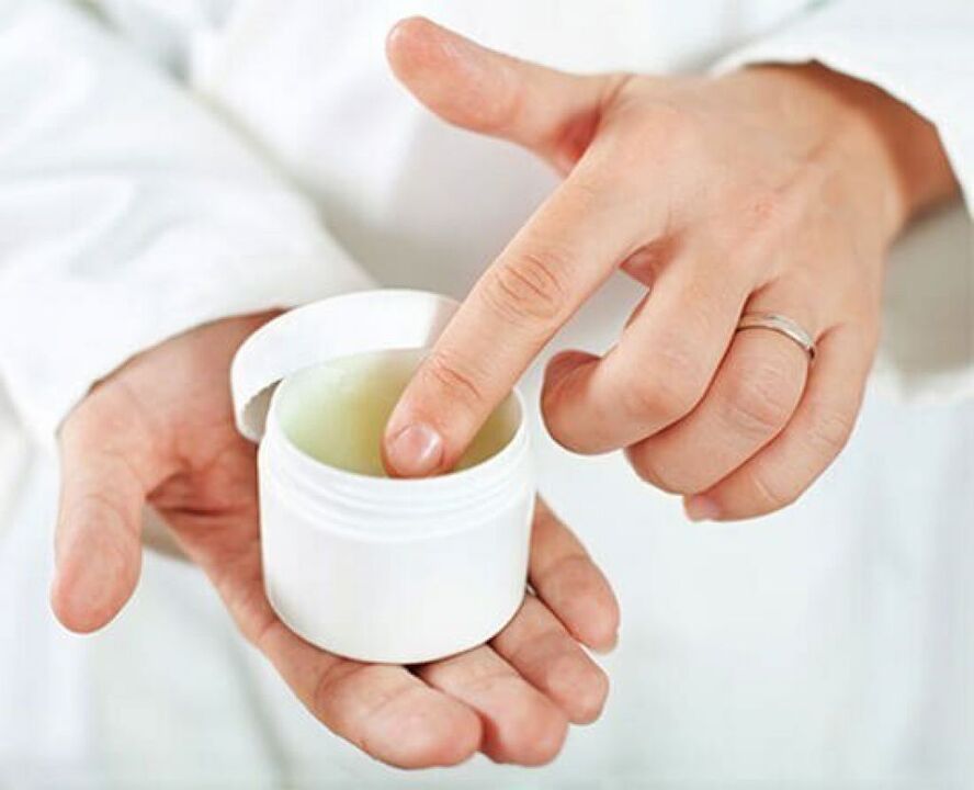 碳酸氢钠软膏以增加成员