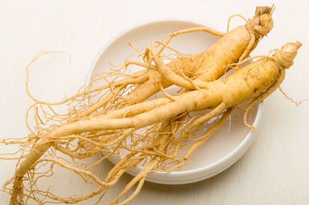 人参根是增大阴茎的酊剂的基料。